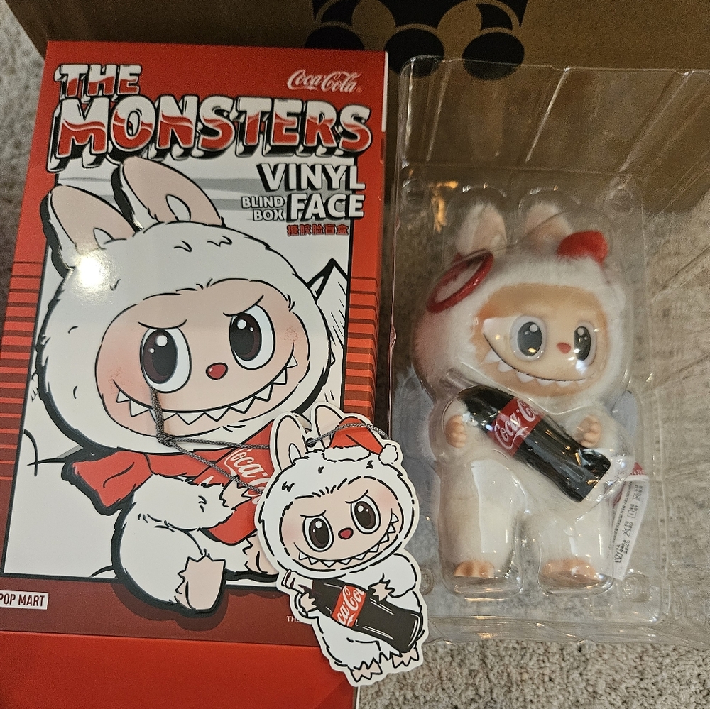 Labubu Coca-Cola "The Monsters" Surprise Shake Vinyl Face Figure